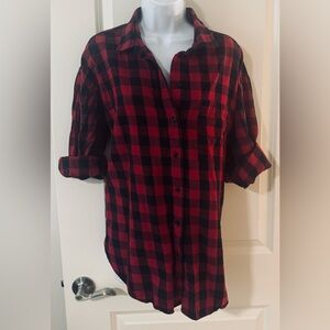 GAP Maternity Red and Black Checkered Shirt